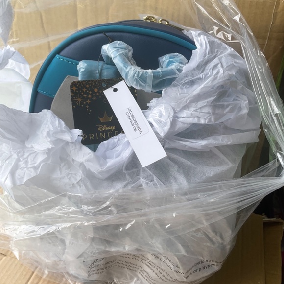 Disney sleeping beauty loungefly - Picture 3 of 3